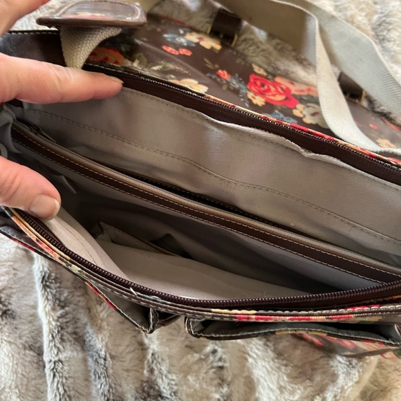 Cath Kidston Brown Floral Crossbody Messenger Bag with Cream Strap - Picture 4 of 9